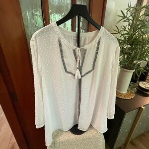 Avenue White Blouse with Black Accents